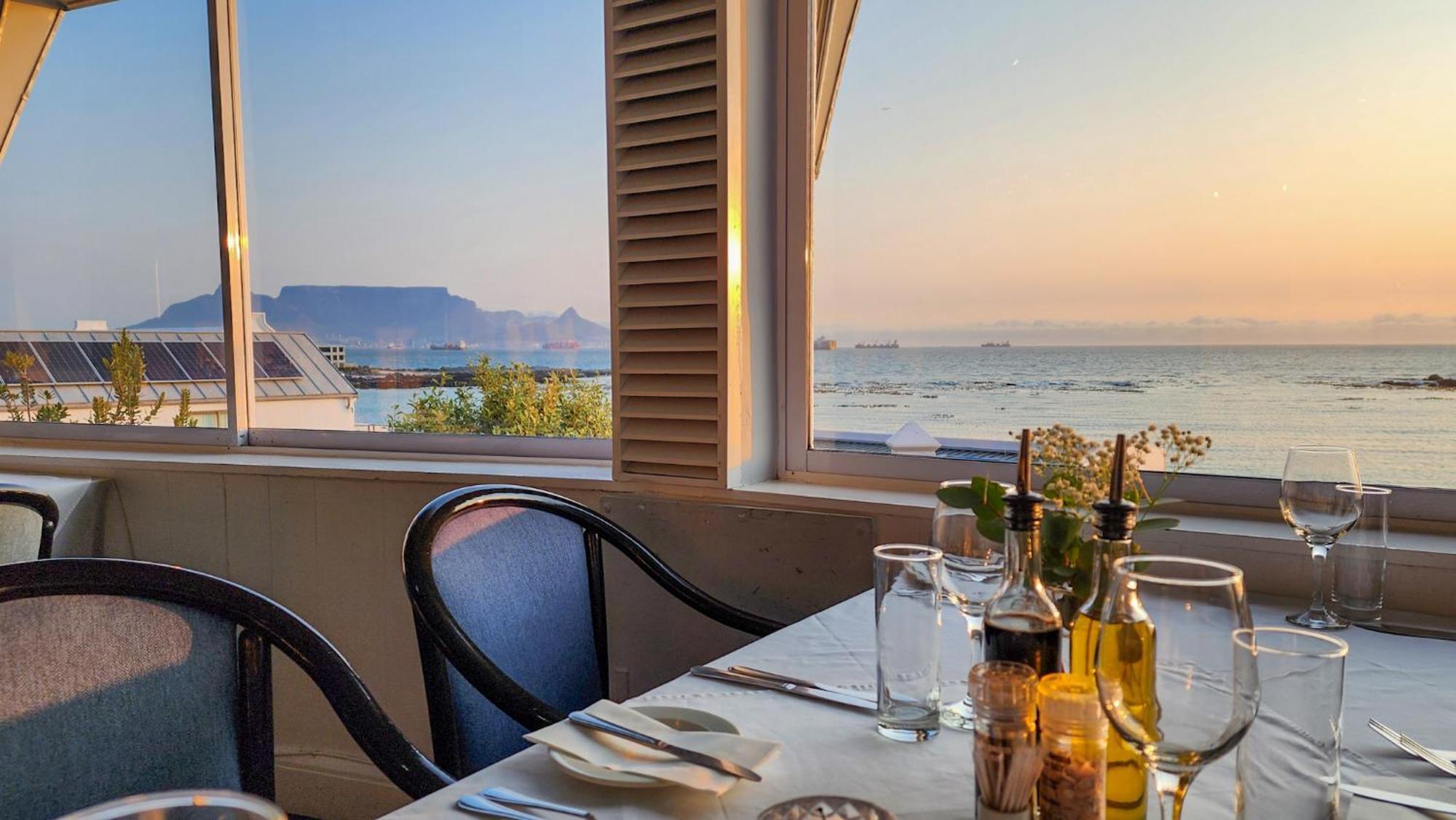 The Blue Peter Hotel Bloubergstrand Ngoại thất bức ảnh