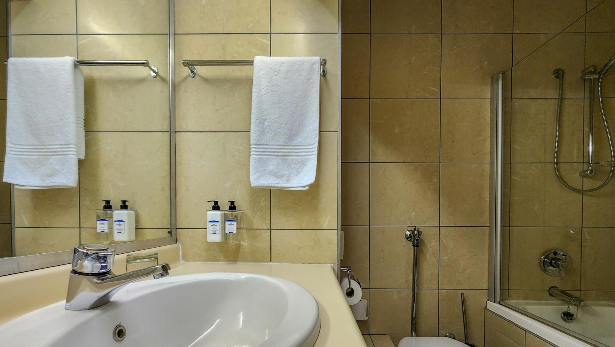 The Blue Peter Hotel Bloubergstrand Ngoại thất bức ảnh