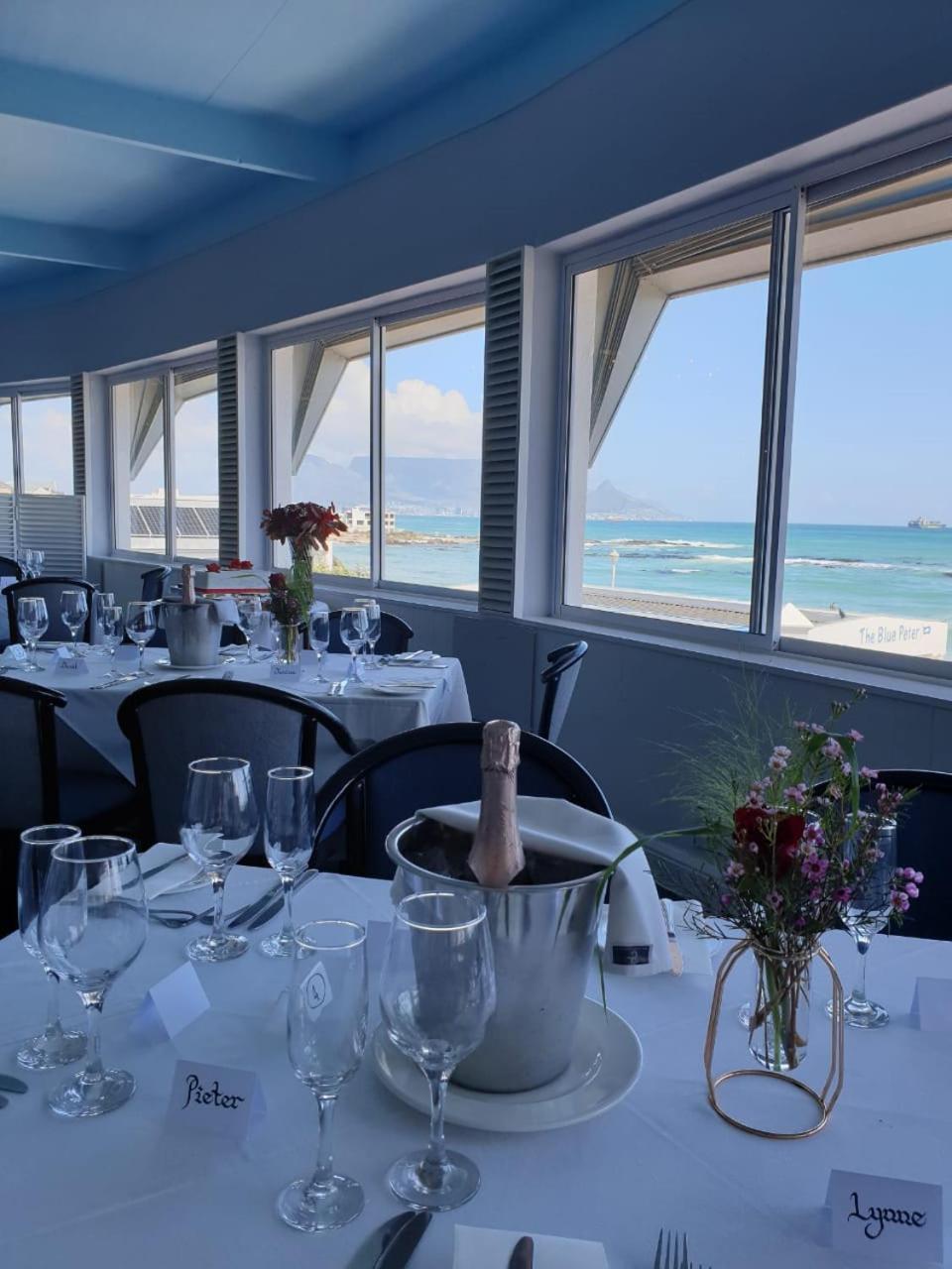 The Blue Peter Hotel Bloubergstrand Ngoại thất bức ảnh
